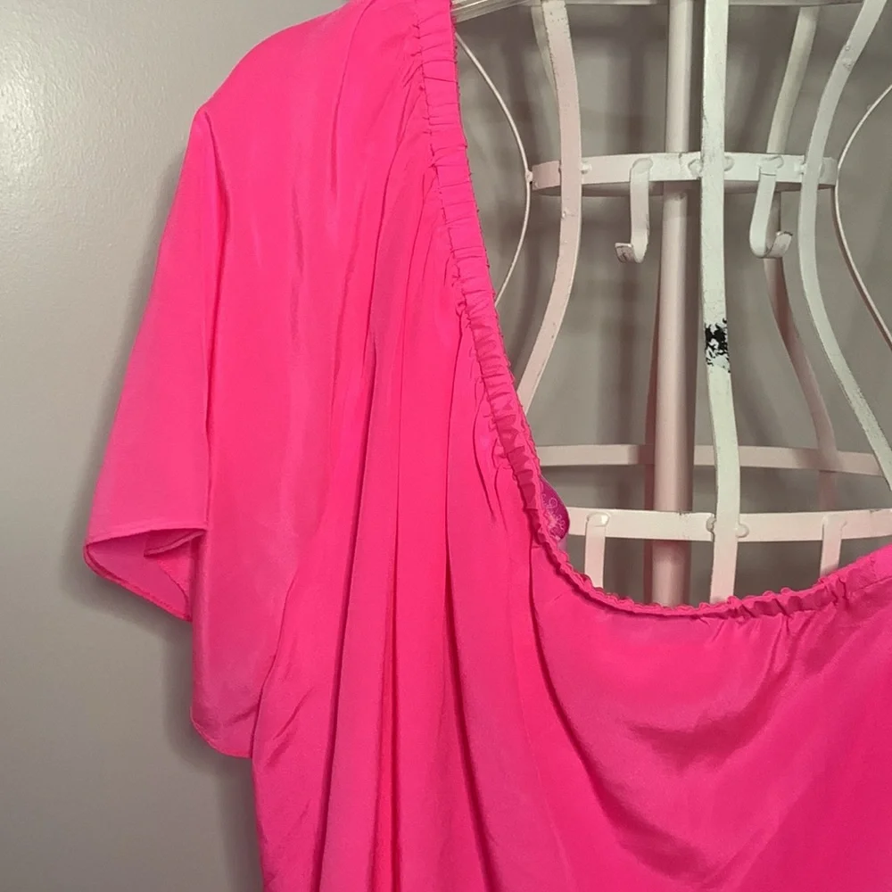 EUC LILLY PULITZER FIFER TOP - Picture 6 of 6